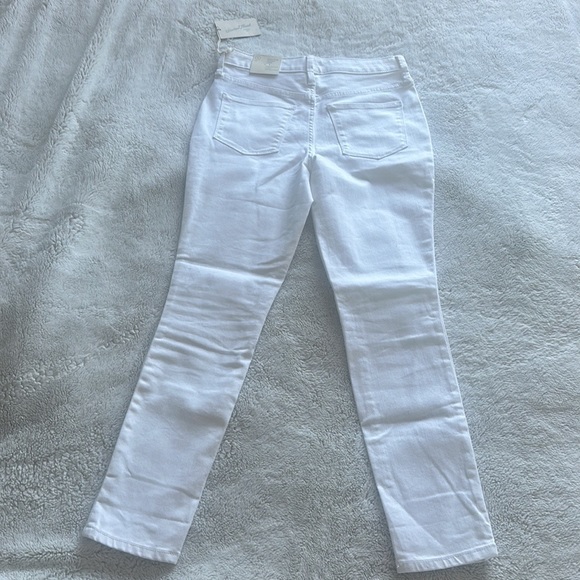 Universal Threads White High Rise Skinny Crop Jeans Size 4 - Picture 4 of 10